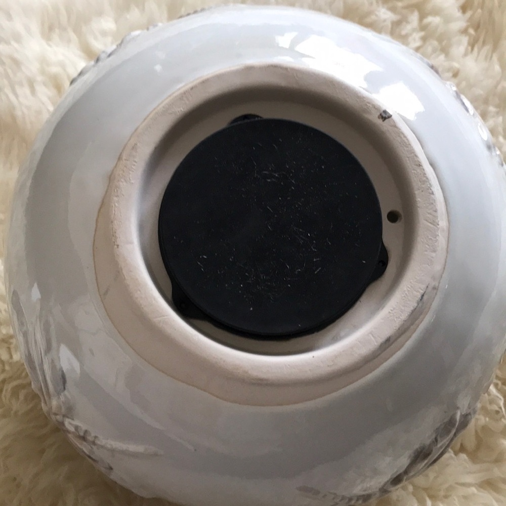 Evergreen Ceramic Orb - Picture 7 of 10